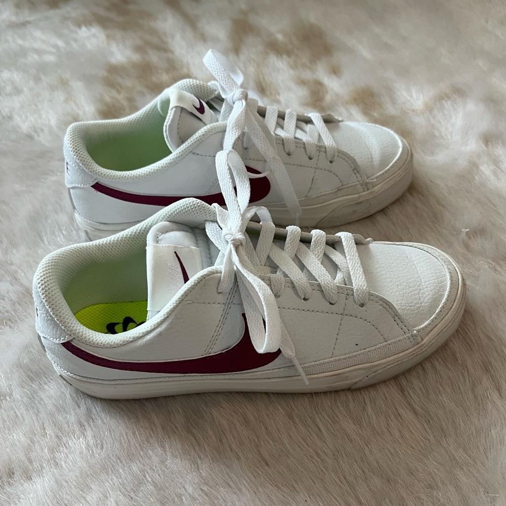 Nike Court Legacy Next Nature Sneakers in Summit White and Pink Size 6 Women’s